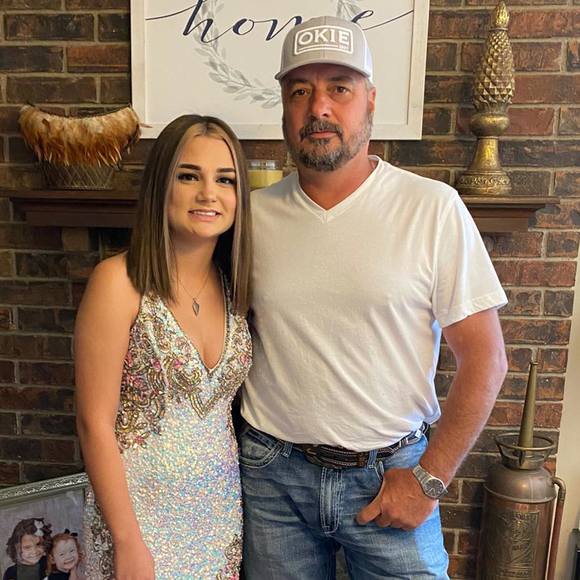 Profile Picture of Jeff Gillin (@jandmgillin) on Poshmark