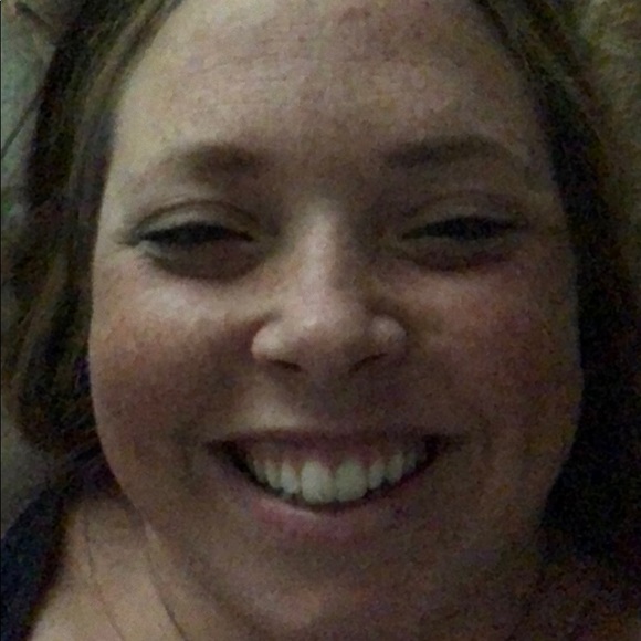 Profile Picture of Meredith Chrouser (@mchrouser) on Poshmark