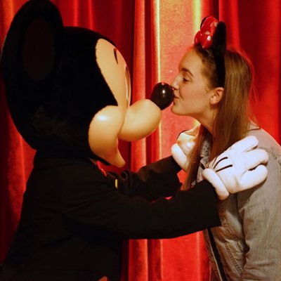 Profile Picture of Anna Gibbs (@AnnaGibbs101) on Twitter