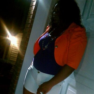Profile Picture of Monique Farrell (@sweetdenise1) on Twitter