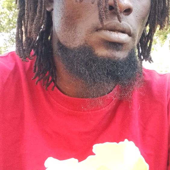 Profile Picture of larryblac (@d3ngwol) on Tiktok