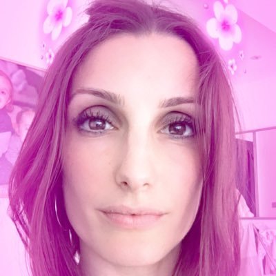 Profile Picture of Caroline Oudet (@caroline_oudet) on Twitter