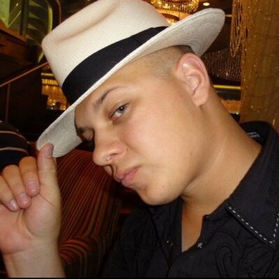 Profile Picture of Mike Wojciechowicz (@mikewojo88) on Twitter