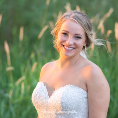 Profile Picture of Ashlee Tomcheck (@ashlee_casey) on Twitter