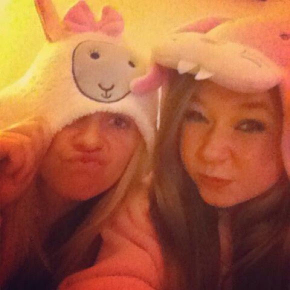 Profile Picture of Fiona Brooks (@fikk36) on Poshmark