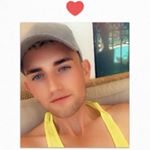 Profile Picture of Ashley Chapman (@ashleyanfield) on Instagram