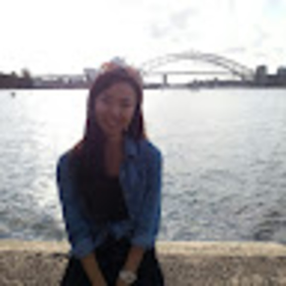 Profile Picture of Ritsuki Inoue (@ritsukiinoue) on Poshmark
