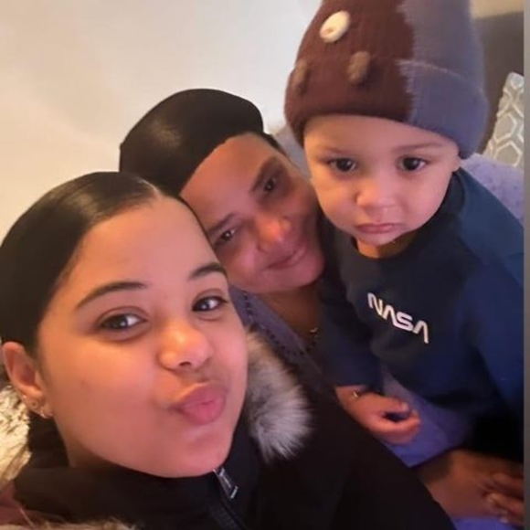 Profile Picture of Daniel rojas Rojas (@danielrojashern) on Poshmark