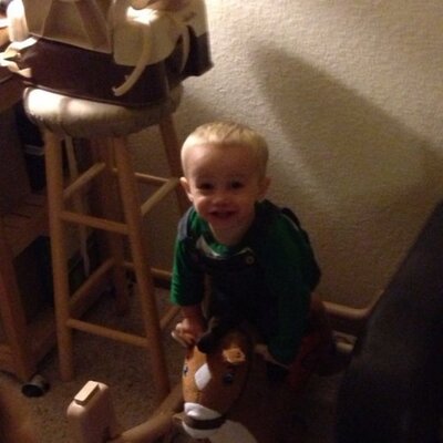 Profile Picture of Robin Wulff (@runrobin13) on Twitter