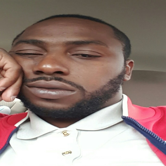 Profile Picture of Deandre Scott (@mooser84) on Poshmark