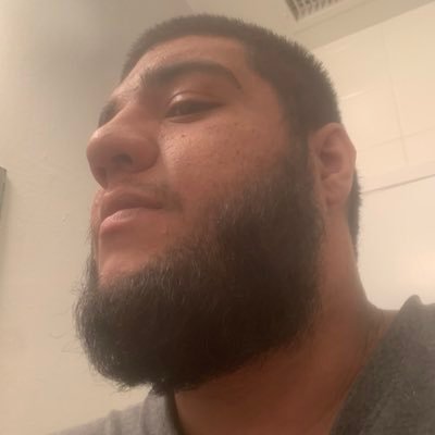 Profile Picture of Jose Yepez (@RealxYepez) on Twitter