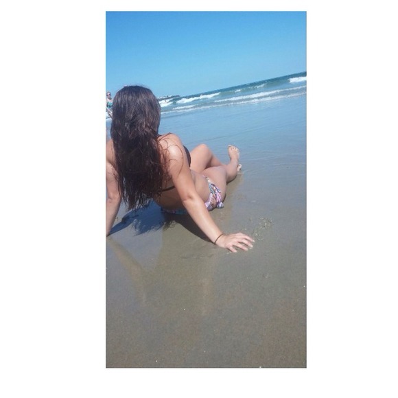 Profile Picture of Allie Virzi (@allieee_30) on Poshmark