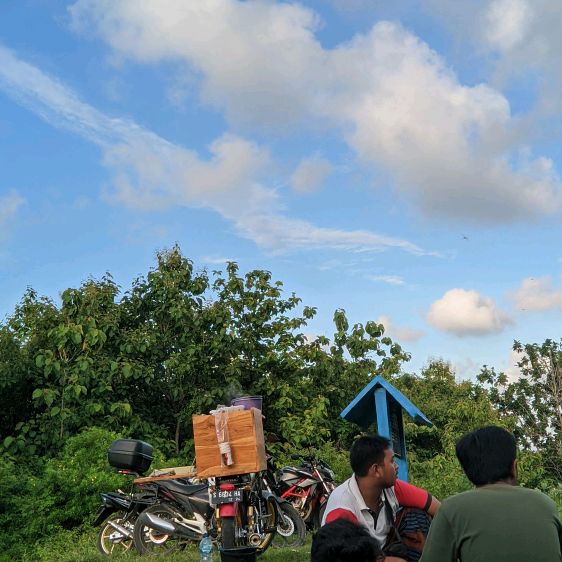 Profile Picture of Erix (@erikpin) on Tiktok