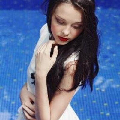 Profile Picture of Aimee Griffiths (@aimeewaimeee) on Twitter