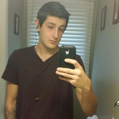 Profile Picture of Baylis (@aaron_mt_baylis) on Twitter