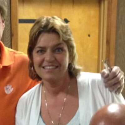 Profile Picture of Brenda Woodruff (@bwoodruff52) on Twitter