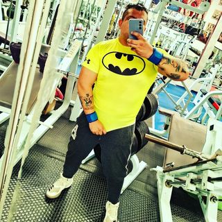 Profile Picture of John Carreon (@johncrazyforever) on Instagram