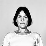 Profile Picture of NickyLowe (@nickyloweyoga) on Instagram