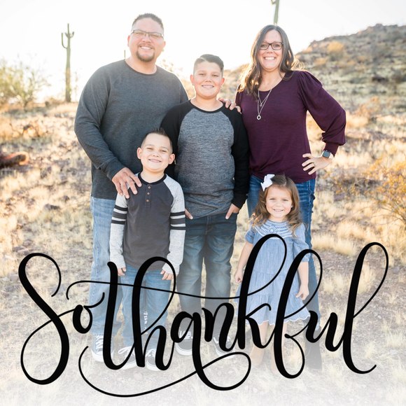 Lynzee Booras - Poshmark Profile Picture of Lynzee Booras (@lynzeebooras) on Poshmark