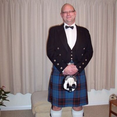 Profile Picture of Haliburton (@chrishaliburton) on Twitter