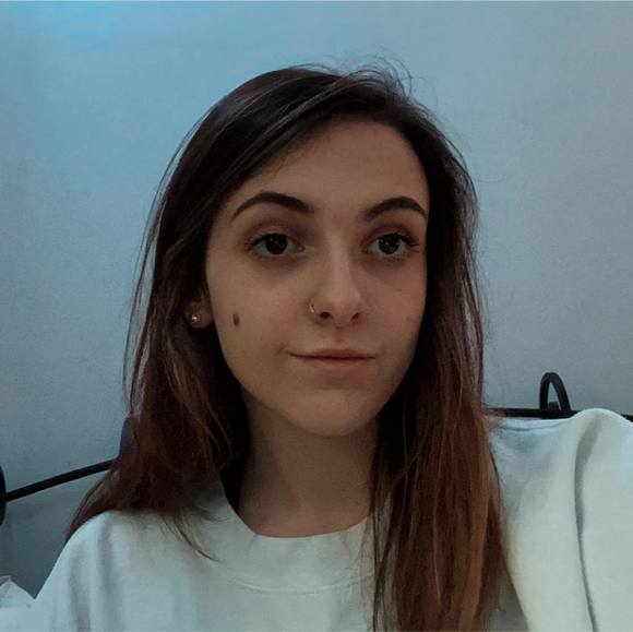 Profile Picture of Katelyn Hightchew (@khightchew) on Poshmark