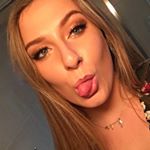 Profile Picture of Julianne Hayes (@itsjuliannehayes) on Instagram