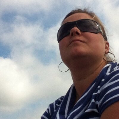 Profile Picture of Anne Beaumont (@AnneBeaumont5) on Twitter