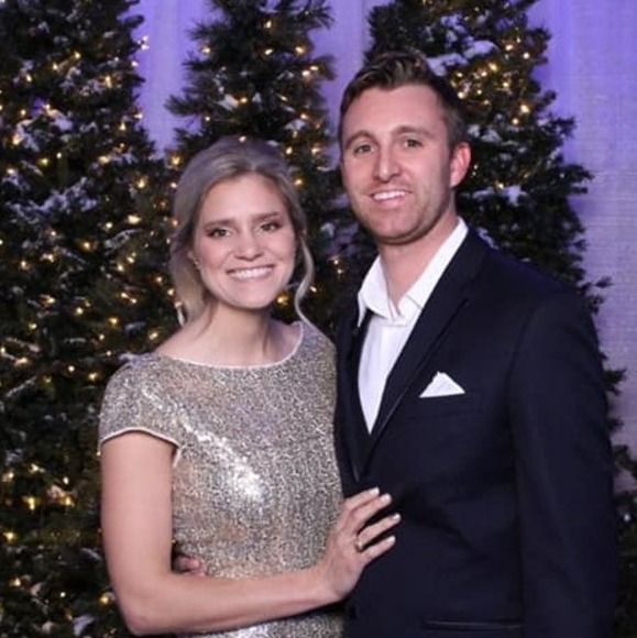 Profile Picture of Brandon Tanner (@brandontanner10) on Poshmark