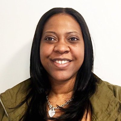 Profile Picture of Aprilloturner (@aprilloturner) on Twitter