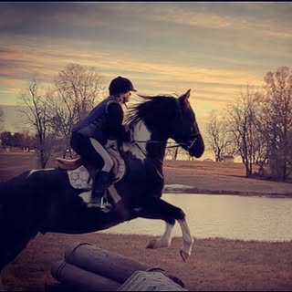 Profile Picture of Kelly Decker💕 (@kellyynicoleee) on Instagram