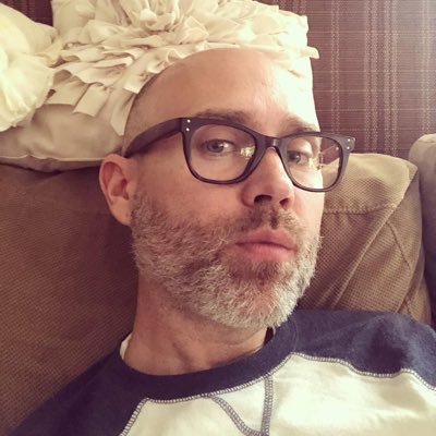 Profile Picture of Michael Hirtzer (@mhirtz) on Twitter
