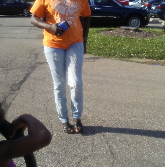 Profile Picture of Yolanda Rogers (@yolanda_rogers) on Poshmark