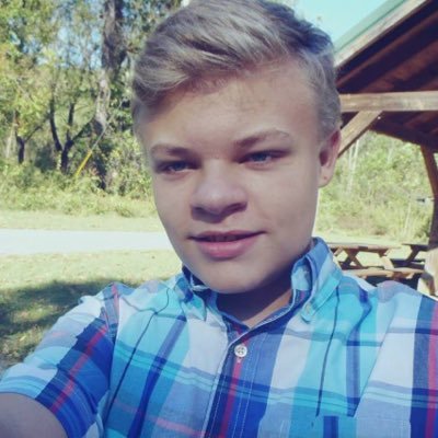 Profile Picture of Hunter Coffey (@huntercoffey221) on Twitter