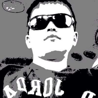 Profile Picture of Aaron (@AaronPickett28) on Twitter