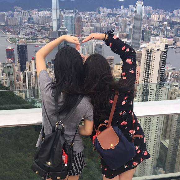 Profile Picture of Wendy Shao (@wshao2014) on Poshmark