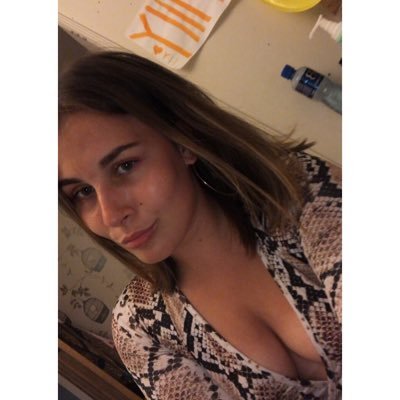 Profile Picture of Beth Bailey (@littlemissbeth1) on Twitter