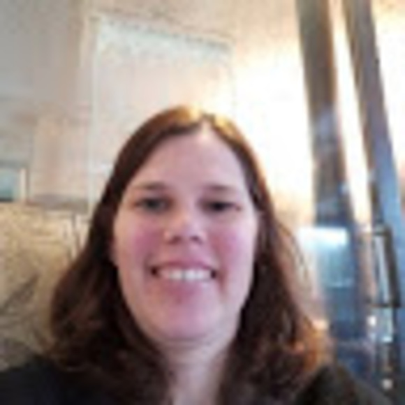 Profile Picture of C Beamish (@cbeamish74) on Poshmark