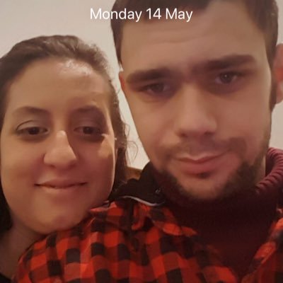 Profile Picture of Michelle Hayes (@ShellyHayes8910) on Twitter