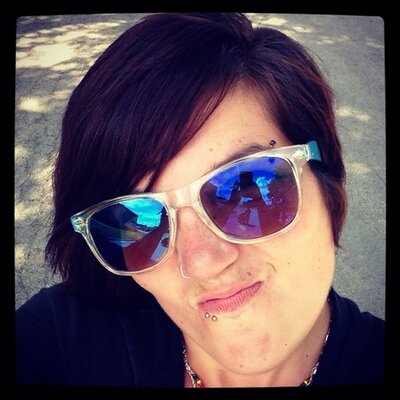 Profile Picture of Sandy McElroyon Twitter