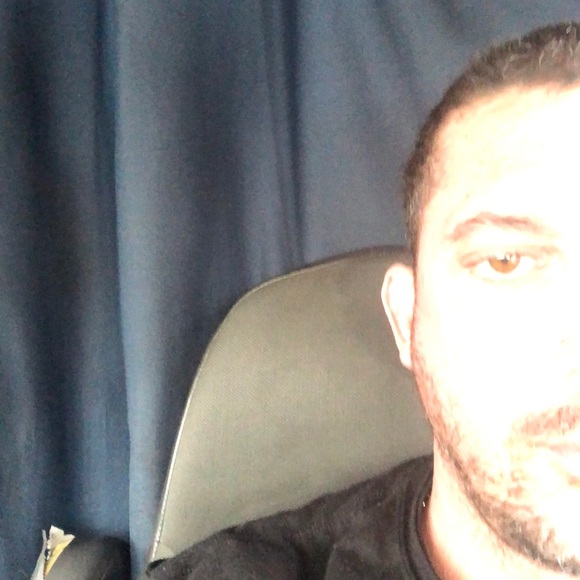 Profile Picture of Craig Ricci (@craigricci) on Poshmark