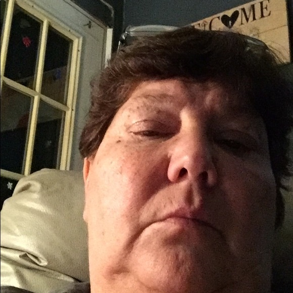 Profile Picture of Marsha Simpson (@marsha259) on Poshmark