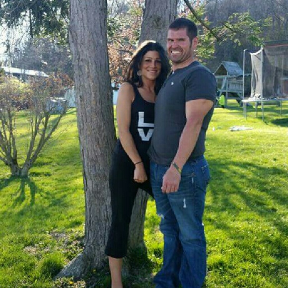 Profile Picture of Luciana Barbaro (@lbarbaro) on Poshmark