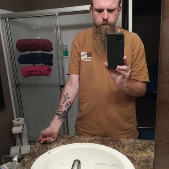 Profile Picture of Daryl Vanduser (@darylvanduser) on Poshmark