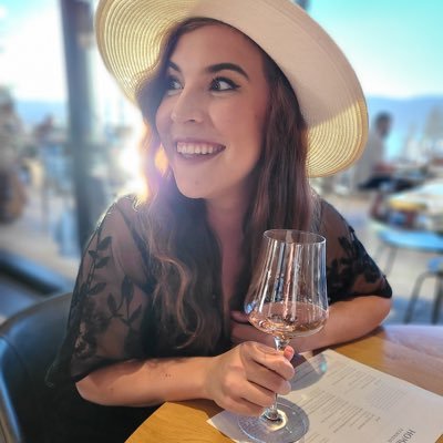 Profile Picture of A Ostrand (@@a_shleyyo) on Twitter