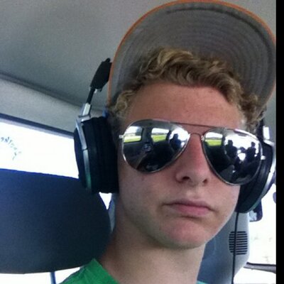 Profile Picture of Jeremy Ernst (@_MrErnst) on Twitter