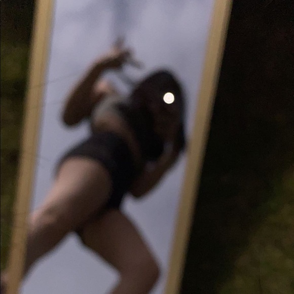 Profile Picture of Gianna Rainaldi (@gsabieee) on Poshmark