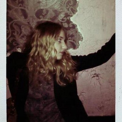 Profile Picture of elisabeth moore (@moorelisabeth) on Twitter