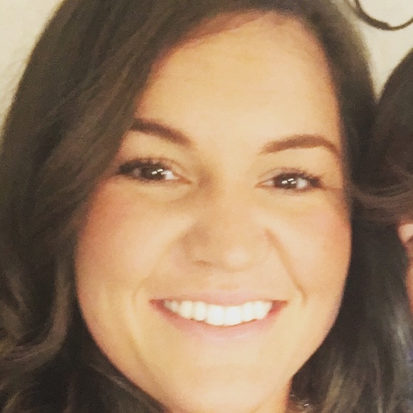 Profile Picture of Whitney Jennings (@whitnee87) on Poshmark