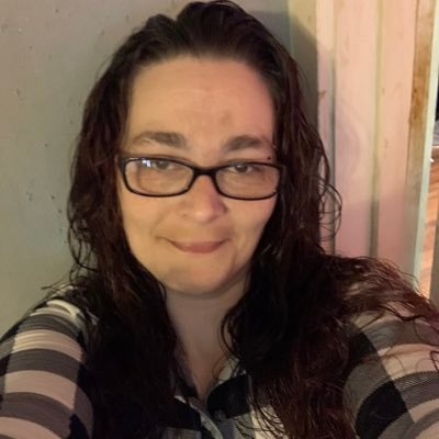 Profile Picture of Tina Pearson (@TinaPea13433007) on Twitter