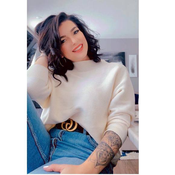 Profile Picture of Tiffany Kanceruk (@tbettinazzi) on Poshmark